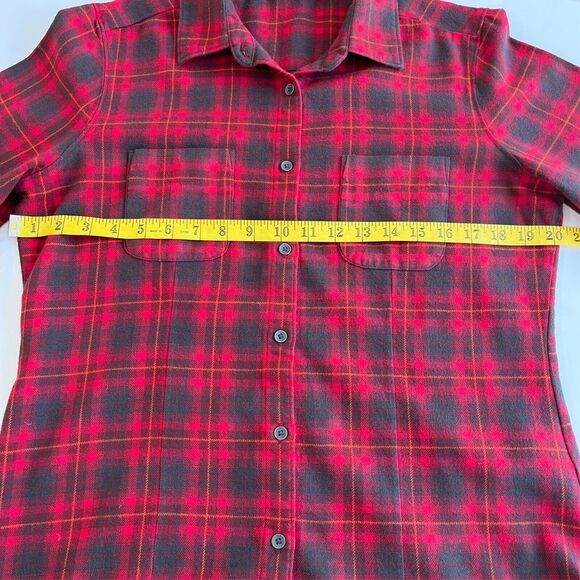 Woolrich Flannel Plaid Button Up Shirt Long Sleeves Deep Ruby Red Womens Size M - Picture 8 of 10